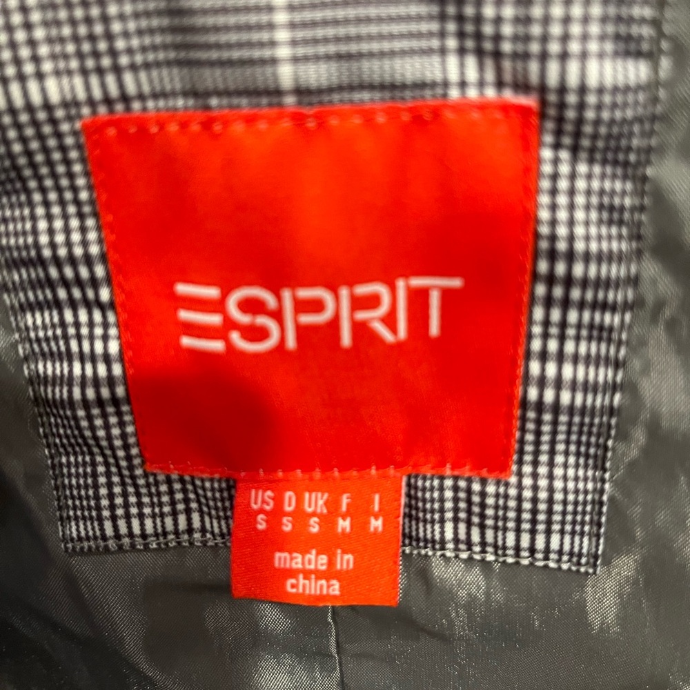 ESPRIT Jacket - Picture 3 of 12